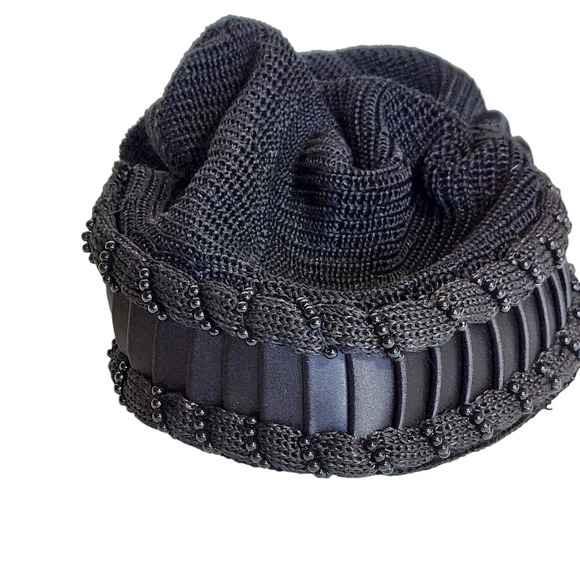 Vintage 40s Black Knit Beaded Snood Satin Rosette Detail - Picture 10 of 14